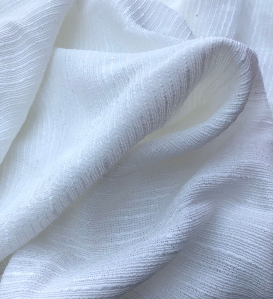 58 Merino Lyocell Tencel Wool Blend Off-White Apparel Woven Fabric by The  Yard : : Home